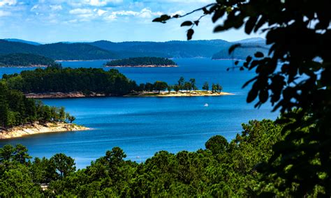 Broken Bow Lake Photography Art | terrymcgraw