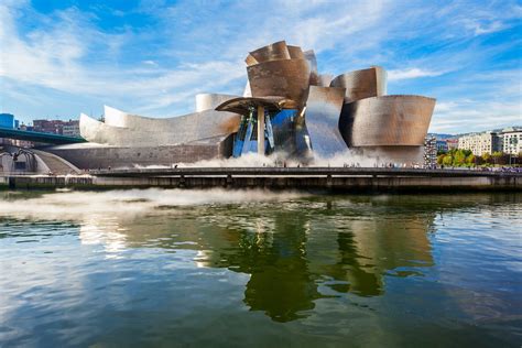 Guggenheim Bilbao: history and specifications - We Build Value