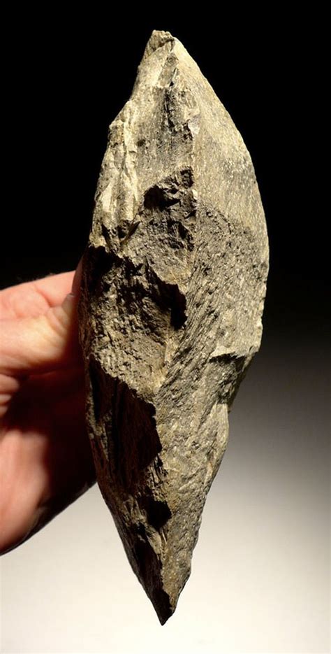 EAST AFRICAN EXCEPTIONALLY LARGE ACHEULEAN RHYOLITE HAND AXE *ACH216 ...