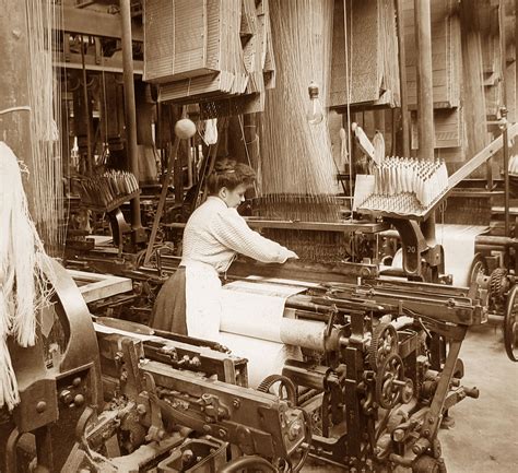 Early American Manufacturing: The Textile Industry - Global Electronic ...