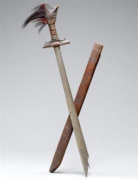 Sword (Kampilan) | Mapping Philippine Material Culture