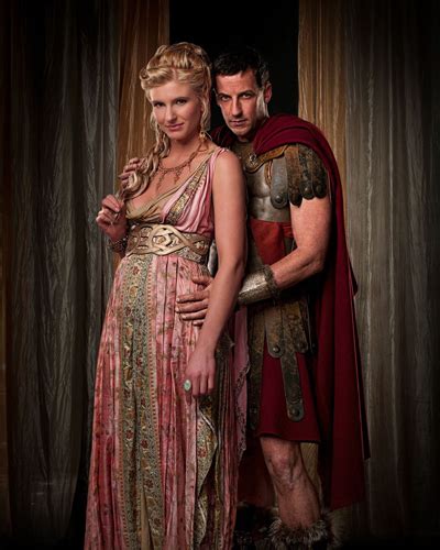 Spartacus : Blood and Sand [Cast] photo