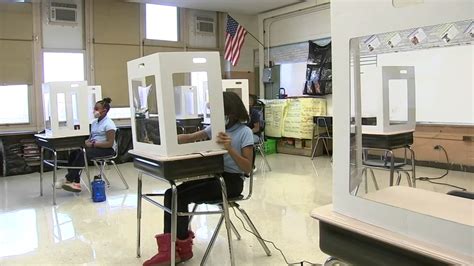 Chicago Public Schools proposes earlier fall start date to make up for ...