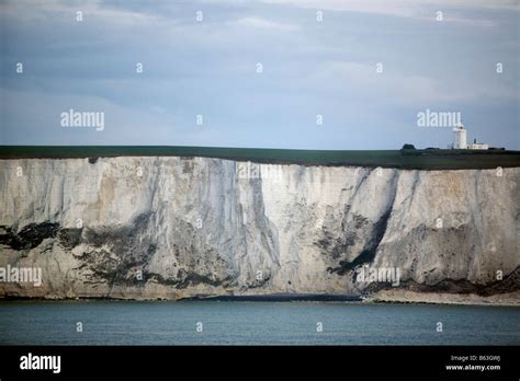 dover white cliffs lighthouse english channel Stock Photo - Alamy