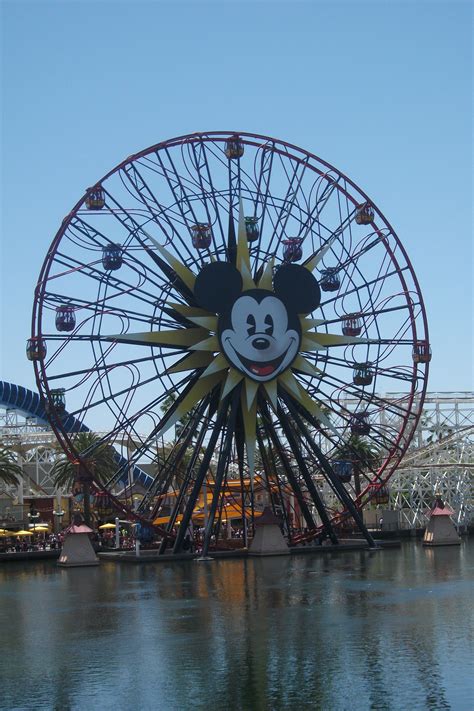 Mickey's Ferris Wheel, California Adventure Park | California adventure ...