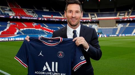 Lionel Messi's new team: PSG signs superstar after Barcelona departure ...