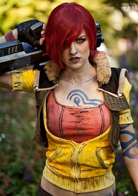 Keep em coming! by *MadameSpontaneous on deviantART | Cosplay feminino ...