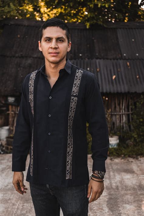 Elegante Guayabera Negra Hecha a Mano camisa de vestir formal - Etsy México