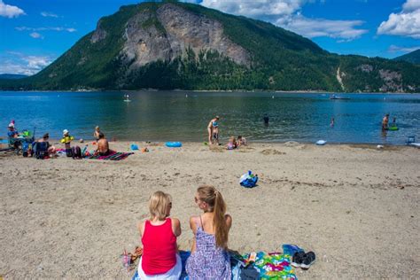 21 Epic Things to do in Salmon Arm, BC - Destinationless Travel