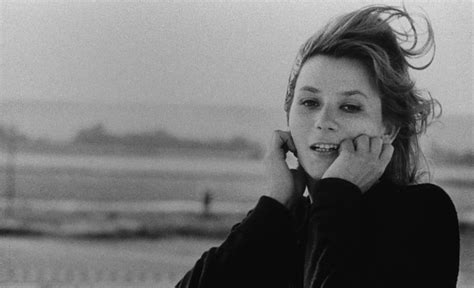 The Freedom of Movement in Chris Marker’s La Jetée • Academic