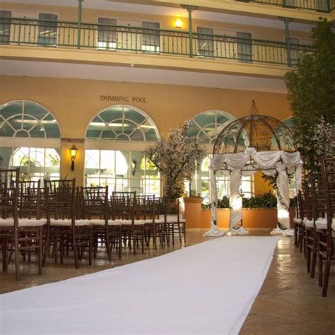 Embassy Suites LAX South Hotel Wedding Venue | Cost from $3,876 | Breezit