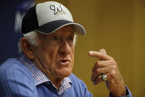 Veteran Milwaukee Brewers broadcaster Bob Uecker got playoff cut ...