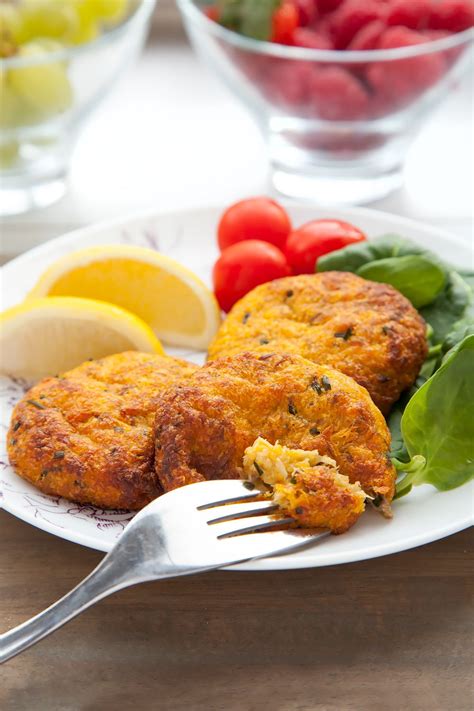 Mackerel Fishcakes: The Easy Way - Mamas & Papas | Mackerel recipes ...