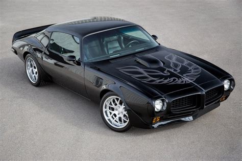 Restored 7.5-Litre Pontiac Firebird Trans Am Looking For An Owner On ...