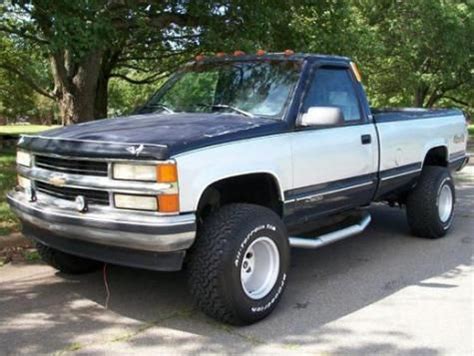 1989 Chevy Truck Lifted