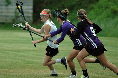 VIDEO: Falmouth Academy Laxwomen Give Vineyarders Earley Exit - CapeCod.com