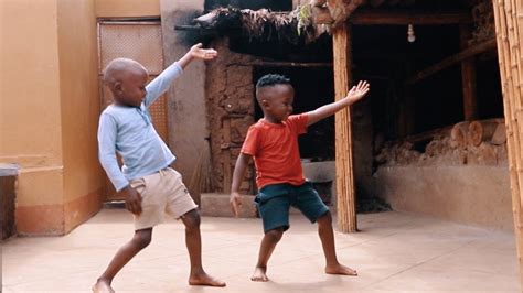 Kids Dancing to Jerusalema