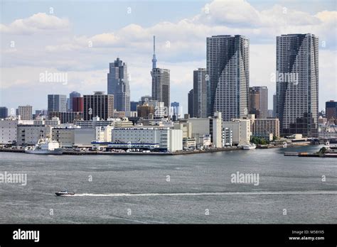 Tokyo skyline, Japan - cityscape of Chuo district. Modern city view ...