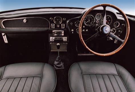 Aston Martin DB5 Interior - 1963 Jaguar Cars, Jaguar Auto, Jaguar E Typ ...