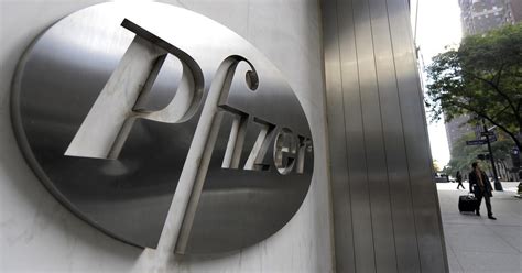 Pfizer buys Hospira for $15.2B - CBS News