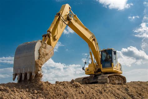 5 Different Heavy Construction Equipment Types and How They Operate ...