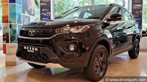 Tata Nexon Dark Edition Images [HD]: Tata Nexon Dark Edition Interior ...