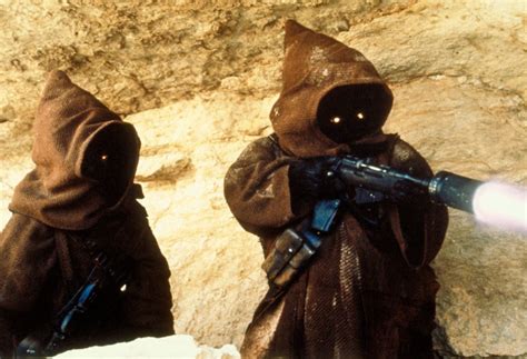 What Do the Star Wars Jawas Look Like Under Their Hoods? | The Mary Sue