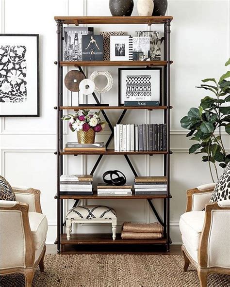 Nice 22+ Attractive Bookshelf Decorating Ideas On A Budget http ...