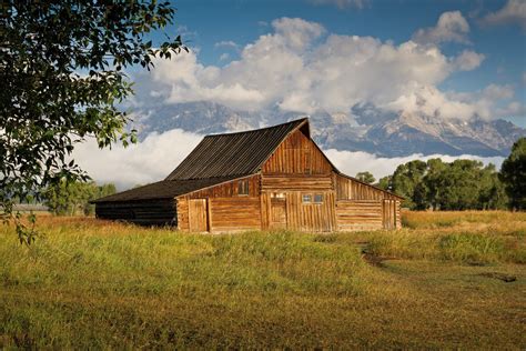 Old Barn Wallpaper (56+ images)