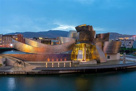 The Building | Guggenheim Museum Bilbao