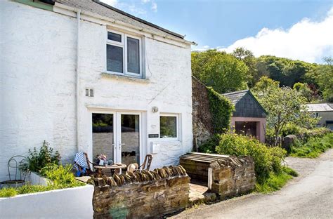 Fowey Cottages | 30 Self Catering Holiday Cottages in Fowey