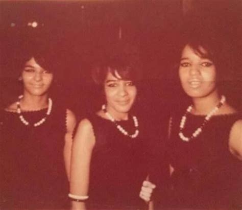 The Ronettes | Cool girl, The ronettes, Girl