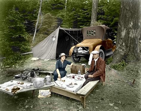 Couple camping in the 1920's. Colorized by Luiz Adams. | Cores, Passo a ...