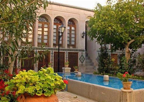 69 best images about 64- Persian courtyard & gardens on Pinterest ...