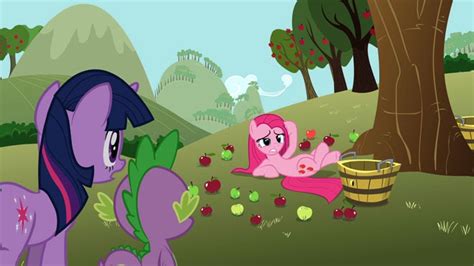 Exclusive: Watch a Clip from the Controversial My Little Pony Season 3 ...