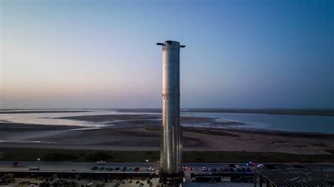 SpaceX rolls Starship Super Heavy booster back to the pad ahead of next ...