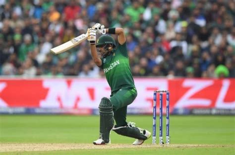 In-Focus: Babar Azam Batting Technique - CricIndeed