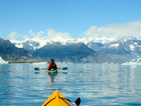 Sea Kayaking in Alaska, USA: Paddling with Icebergs