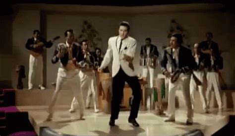 Elvis GIF - ElvisPresley Dance Moves - Discover & Share GIFs