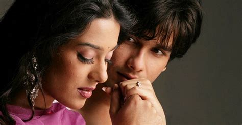 Watch Vivah Full movie Online In HD | Find where to watch it online on ...