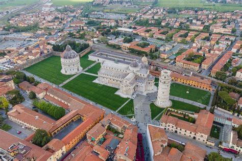 Premium Photo | Pisa tuscany 25 april 2022 aerial view of pisa leaning ...