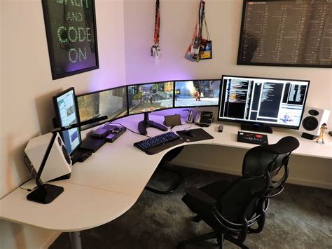 Costume Gaming And Work Desk Setup with Wall Mounted Monitor | Blog Name