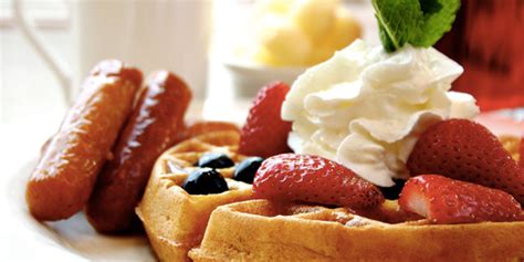 5 Great Places for Breakfast and Brunch on Fort Myers Beach | Visit ...