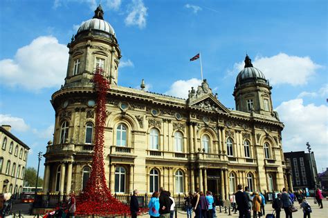 A local's guide to Kingston upon Hull, UK - Earth's Attractions ...