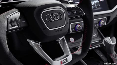 Audi RS Q3 | 2020MY | Interior, Steering Wheel