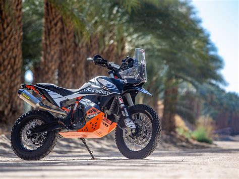 $28,000 KTM 790 Adventure R Project - Superbike Photos