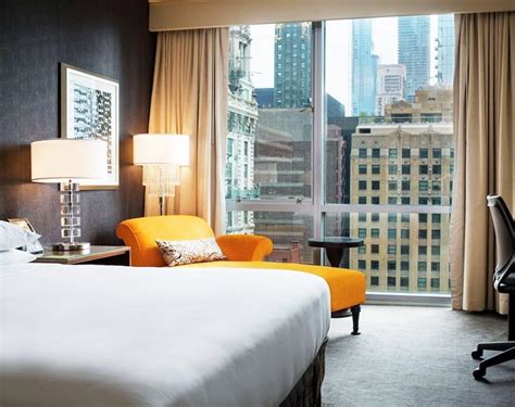 DoubleTree by Hilton Hotel Chicago - Magnificent Mile - Heroes Of Adventure