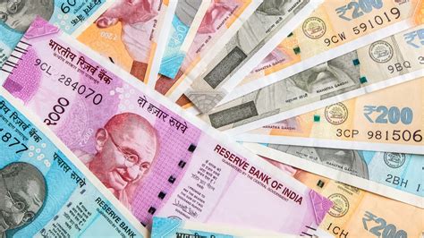 USD/INR: Rupee Falls For A Fifth Consecutive Day - Currency Live