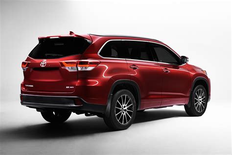 2017 Toyota Highlander Hybrid to be offered in four trim levels: Live ...