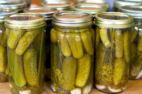 Healthy Eating and Food Safety Tips: Canning Pickles